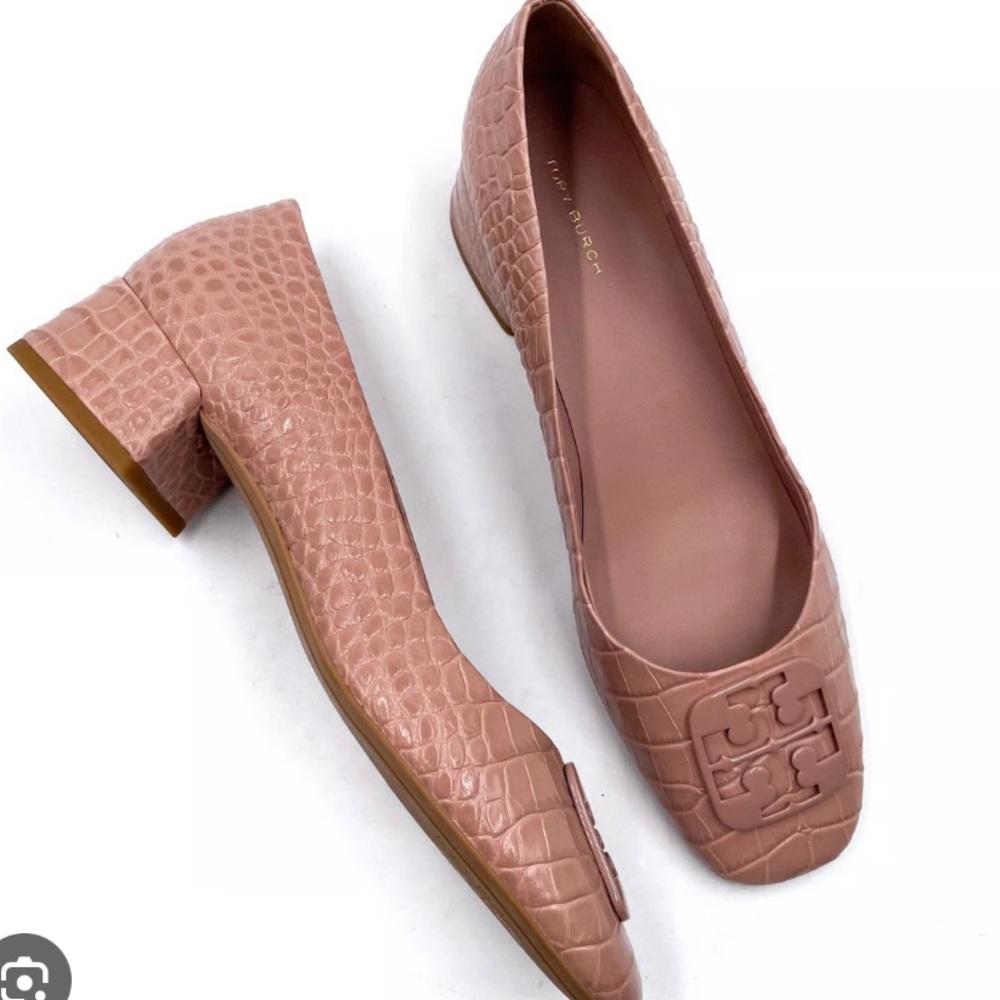 Tory Burch Blush Croc-Embossed Pumps